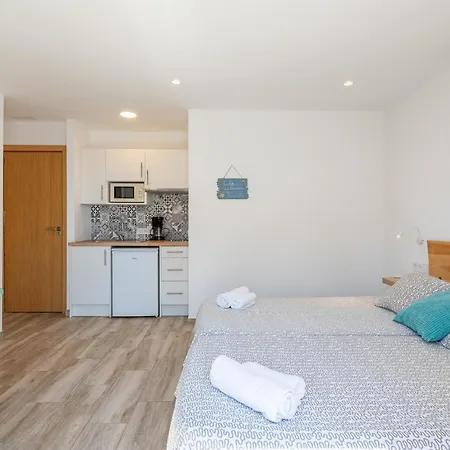 Apartamentos Marivent By Mhr Portocolom  Buitenkant foto